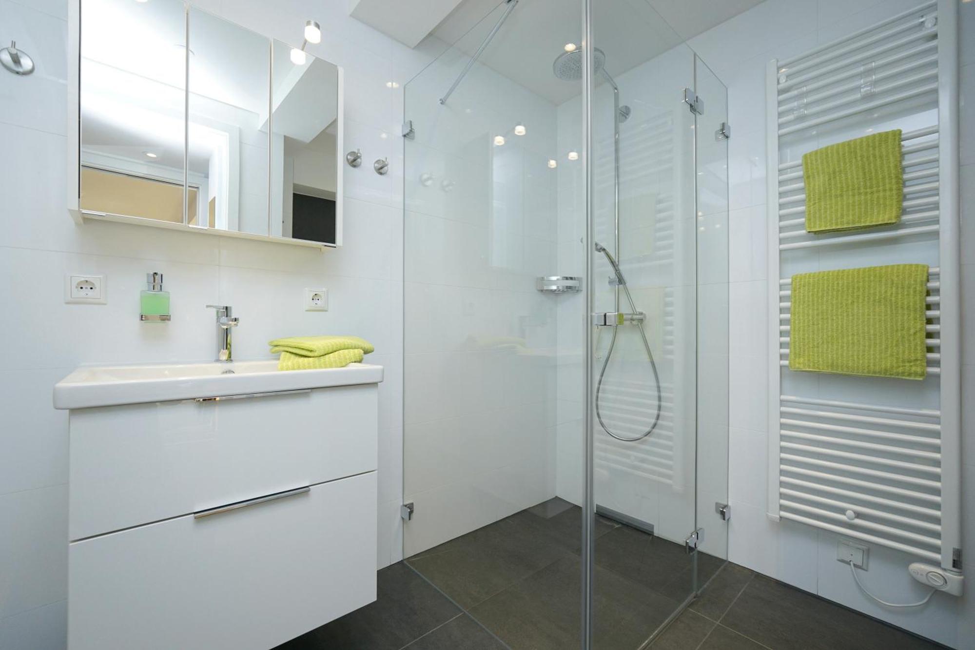 Apartment Traum Strandliebe Mit Meerblick, 3 Schlafzimmer, 2 Baeder